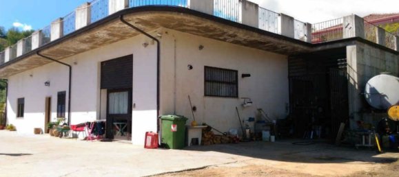 7 rooms Apartment in Luzzi, Italy No. 181456 2