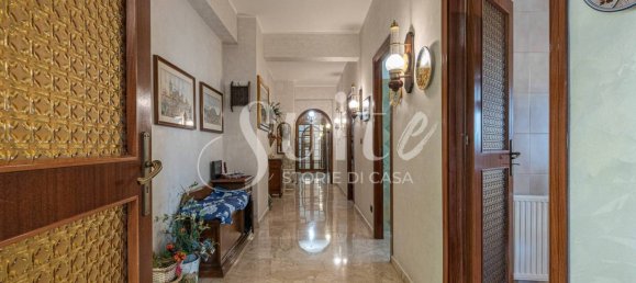 4 bedrooms Apartment in Palermo, Italy No. 221802 38