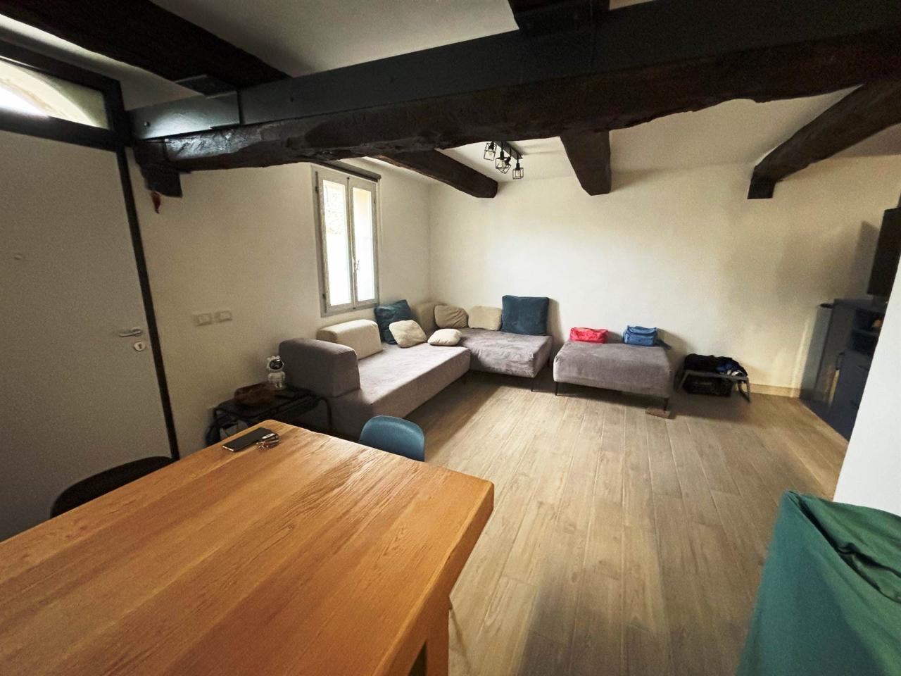 8غرفة منزل في Matelica, Italy رقم 174913