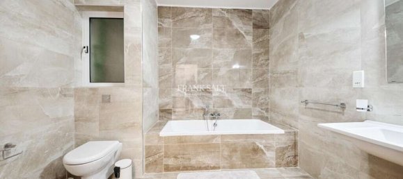 2 غرف نوم شقة في Ta' Xbiex, Malta رقم 9673 7