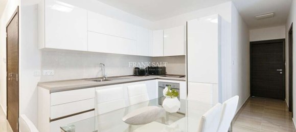 2 غرف نوم شقة في Ta' Xbiex, Malta رقم 9673 2