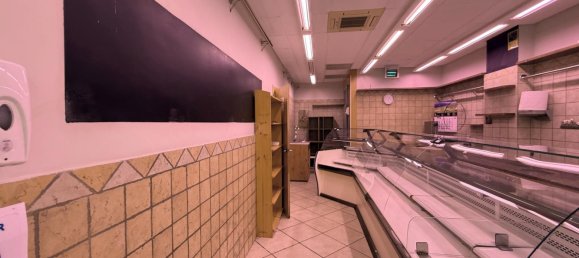 36m² Commercial property in El Vendrell, Spain No. 141191 8