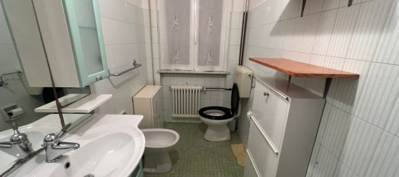 2-salle Appartement à Spotorno, Italy No. 12776 8