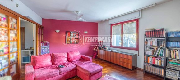4 bedrooms Apartment in Treviso, Italy No. 322265 3