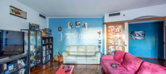 4 bedrooms Apartment in Treviso, Italy No. 322265 5