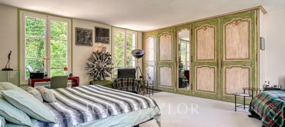 Замки и поместья с 7 спальнями в Шантийи, Франция № 293143 13