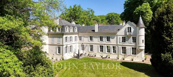 Замки и поместья с 7 спальнями в Шантийи, Франция № 293143 4