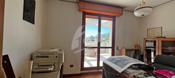 5 rooms Penthouse in Varese, Italy No. 68819 147