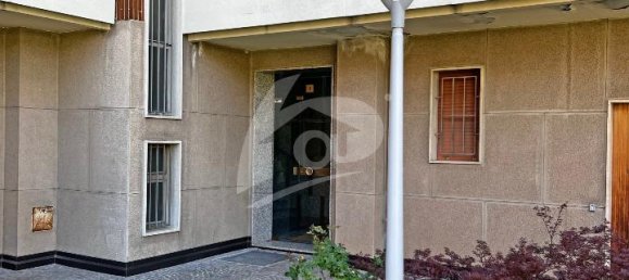 5 rooms Penthouse in Varese, Italy No. 68819 15