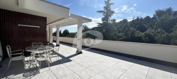 5 rooms Penthouse in Varese, Italy No. 68819 139