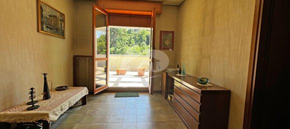 5 rooms Penthouse in Varese, Italy No. 68819 45