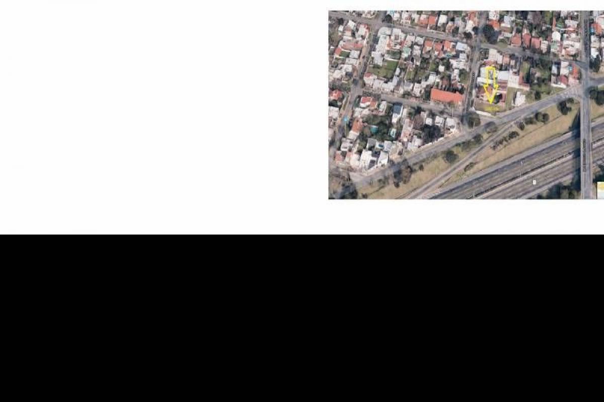 Grundstück in Moron, Argentina, Nr. 41608