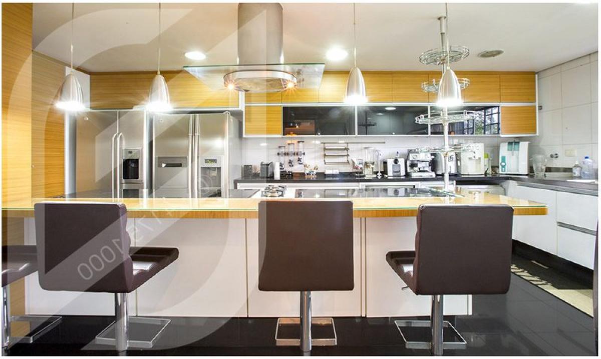 Дом с 4 спальнями в Сан-Паулу, Бразилия № 567882