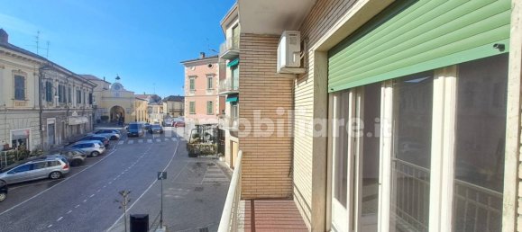 2 bedrooms Apartment in San Salvatore Monferrato, Italy No. 160153 4