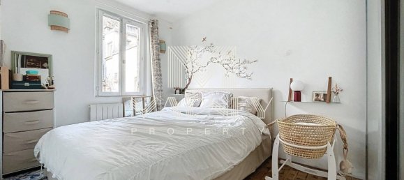 2 bedrooms Duplex in Paris, France No. 163775 4