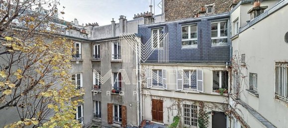 2 bedrooms Duplex in Paris, France No. 163775 2