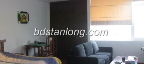 Studio in Ba Dinh, Vietnam, Nr. 5744 2