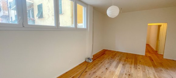 Квартира с 2 комнатами в Савона, Италия № 77465 10