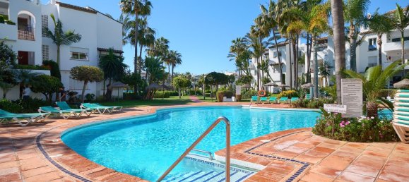 Квартира с 2 спальнями в Эстепона, Испания № 101946 5