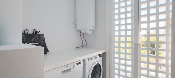 Квартира с 2 спальнями в Эстепона, Испания № 101946 20