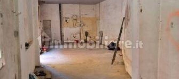 1 bedroom Apartment in Milan, Italy No. 319983 8
