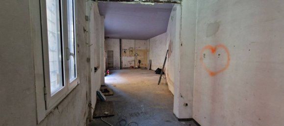 1 bedroom Apartment in Milan, Italy No. 319983 5