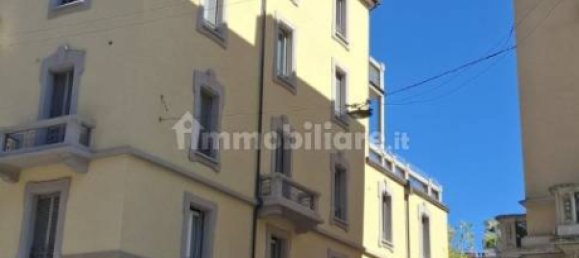 1 bedroom Apartment in Milan, Italy No. 319983 4