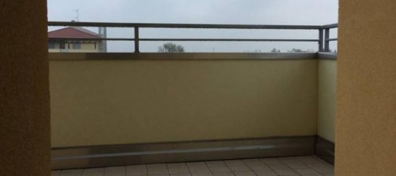 4غرفة شقة في San Lazzaro di Savena, Italy رقم 19346 19