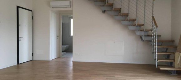 4غرفة شقة في San Lazzaro di Savena, Italy رقم 19346 4