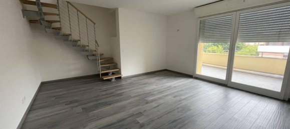 4غرفة شقة في San Lazzaro di Savena, Italy رقم 19346 3