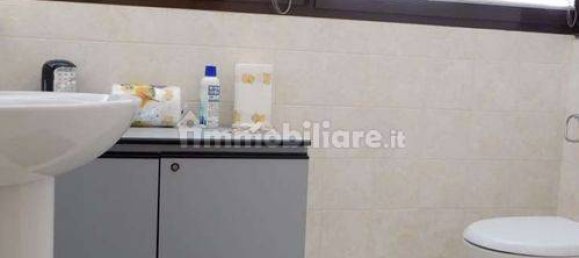 2 rooms Office in Sassuolo, Italy No. 87819 4