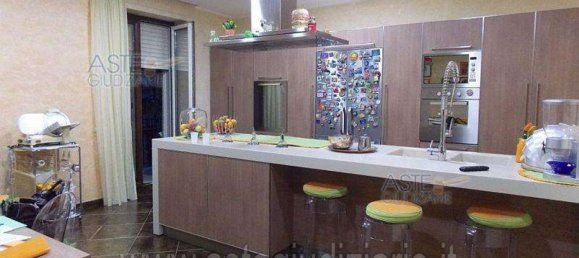 2 rooms Apartment in Portici, Italy No. 13974 29