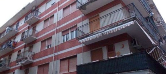 2 rooms Apartment in Portici, Italy No. 13974 76