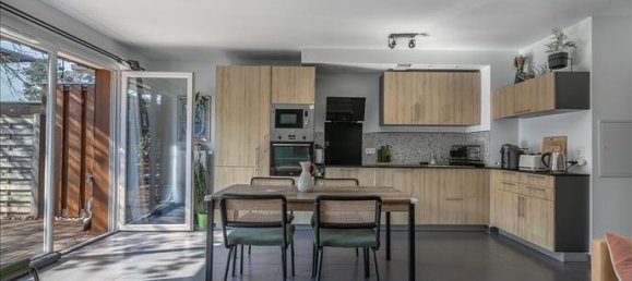 3 chambres Maison à Saint-Jean-d'Illac, France No. 276751 6