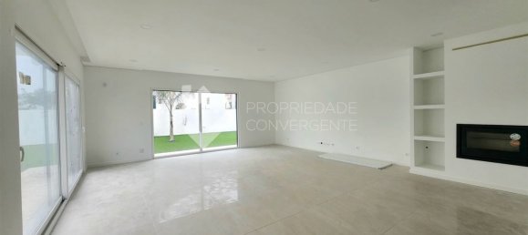 4 bedrooms House in Setubal, Portugal No. 100262 9