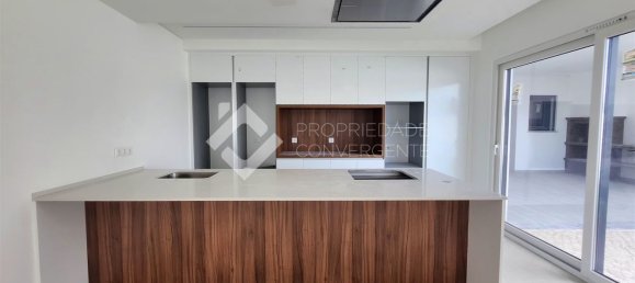 4 bedrooms House in Setubal, Portugal No. 100262 30