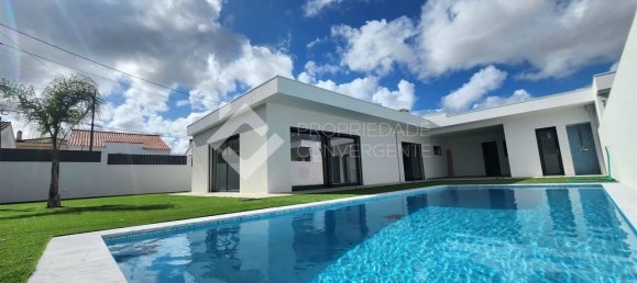 4 bedrooms House in Setubal, Portugal No. 100262 3
