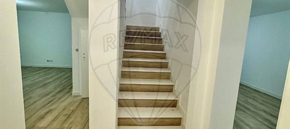 4 Schlafzimmer Haus in Amadora, Portugal, Nr. 173372 2