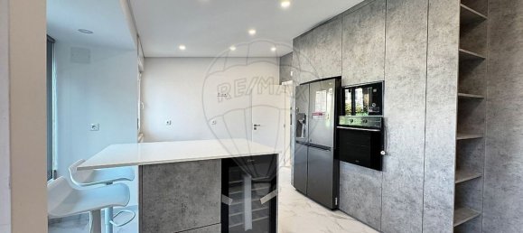 4 Schlafzimmer Haus in Amadora, Portugal, Nr. 173372 12