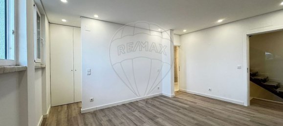 4 Schlafzimmer Haus in Amadora, Portugal, Nr. 173372 8