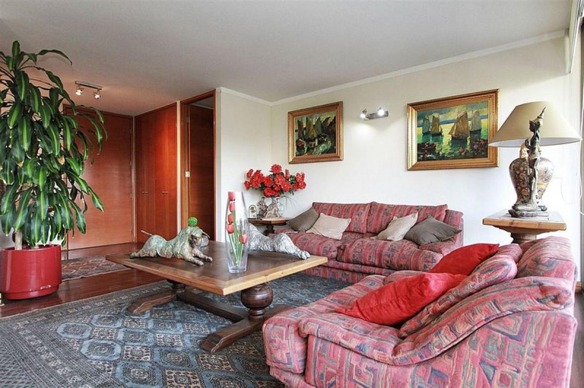 3 bedrooms Apartment in Santiago, Chile No. 4574