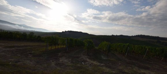 20 bedrooms House in Arezzo, Italy No. 92882 9