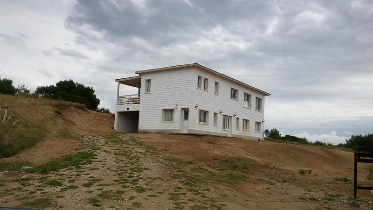 Casa de 5 dormitorios en Mar del Plata, Argentina No. 76521