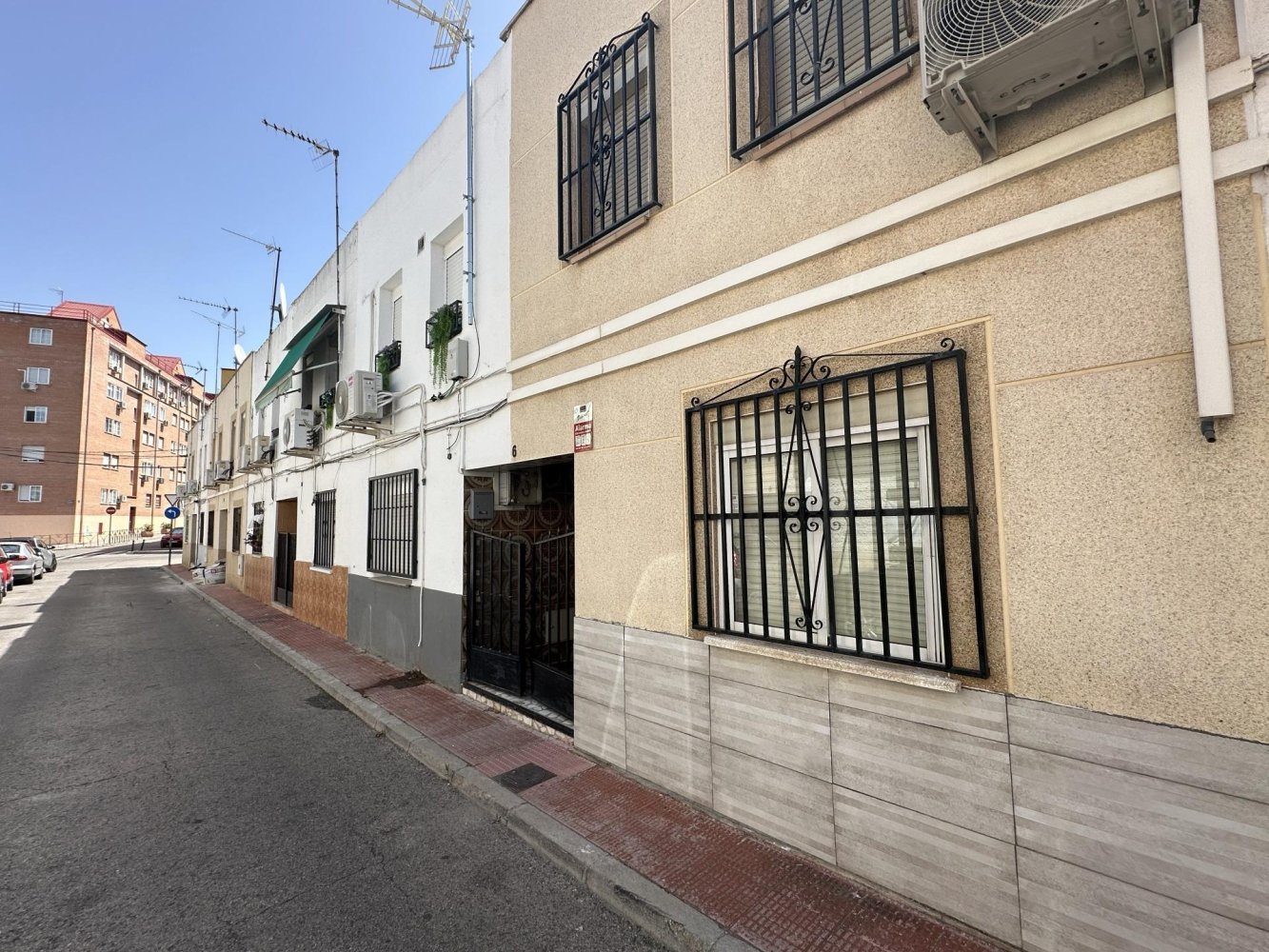 Adosado de 2 dormitorios en Arganda del Rey, Spain No. 162054