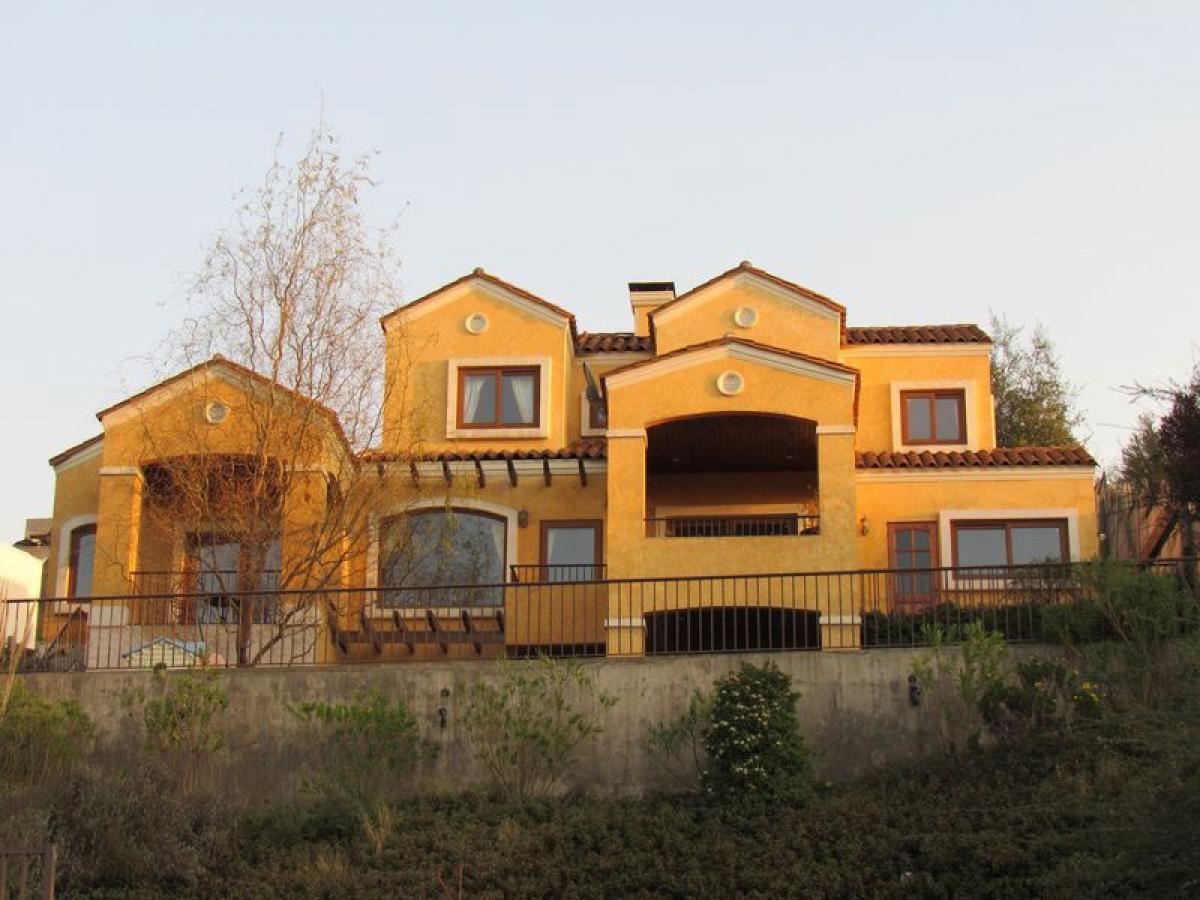 5 bedrooms House in Santiago, Chile No. 4431