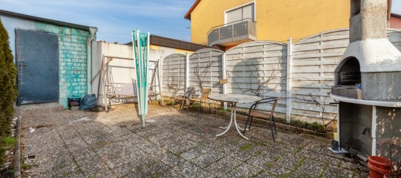 Дом с 5 спальнями в Kitzingen, Германия № 201902 4