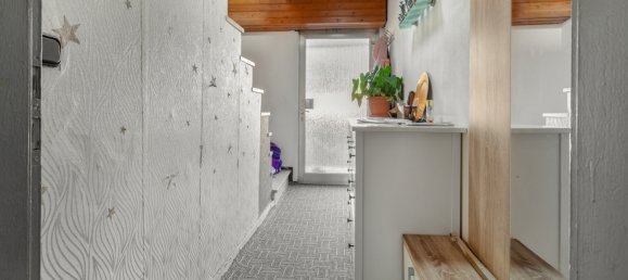 Дом с 5 спальнями в Kitzingen, Германия № 201902 8