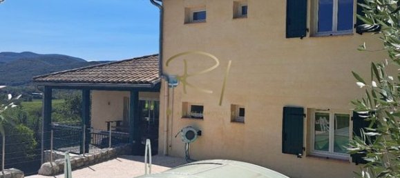 Villa de 4 dormitorios en Ruoms, France No. 303074 3