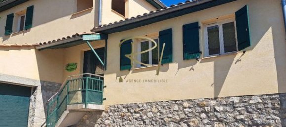 Villa de 4 dormitorios en Ruoms, France No. 303074 10