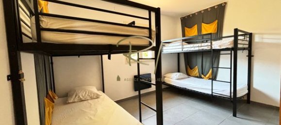 Villa de 4 dormitorios en Ruoms, France No. 303074 5